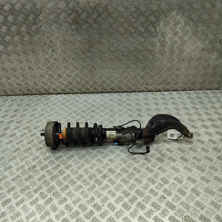 Amortyzator przedni – BMW X5 F15 (2013-2017)