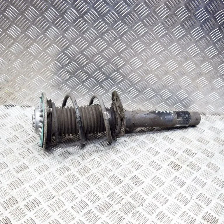 Eesmine amortisaator – BMW 2-seeria F22 F23 (2013-2017)