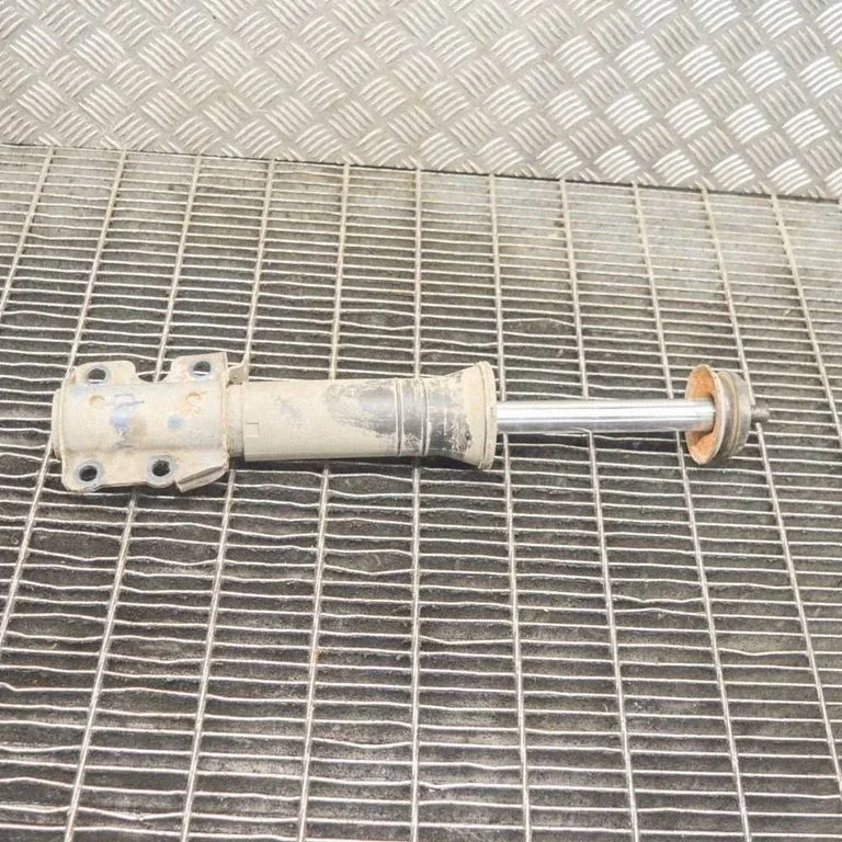Front shock absorber/damper – right