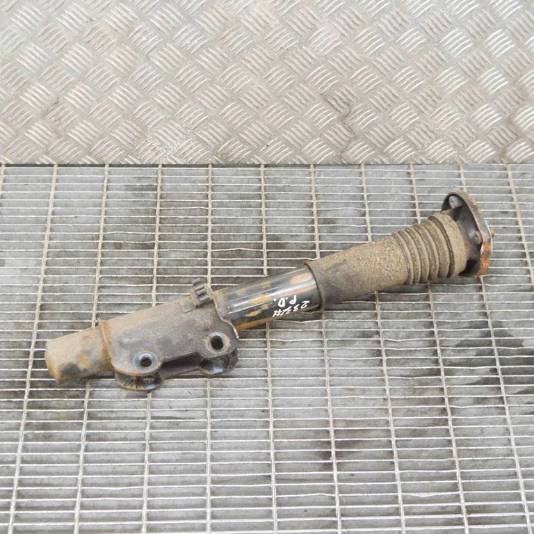 Front shock absorber/damper – Mercedes-Benz Sprinter W906 (2006-2018)