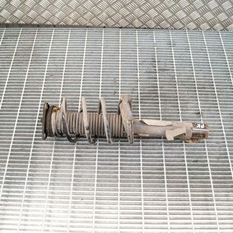 Front shock absorber/damper – Volvo C30 (2010-2013)