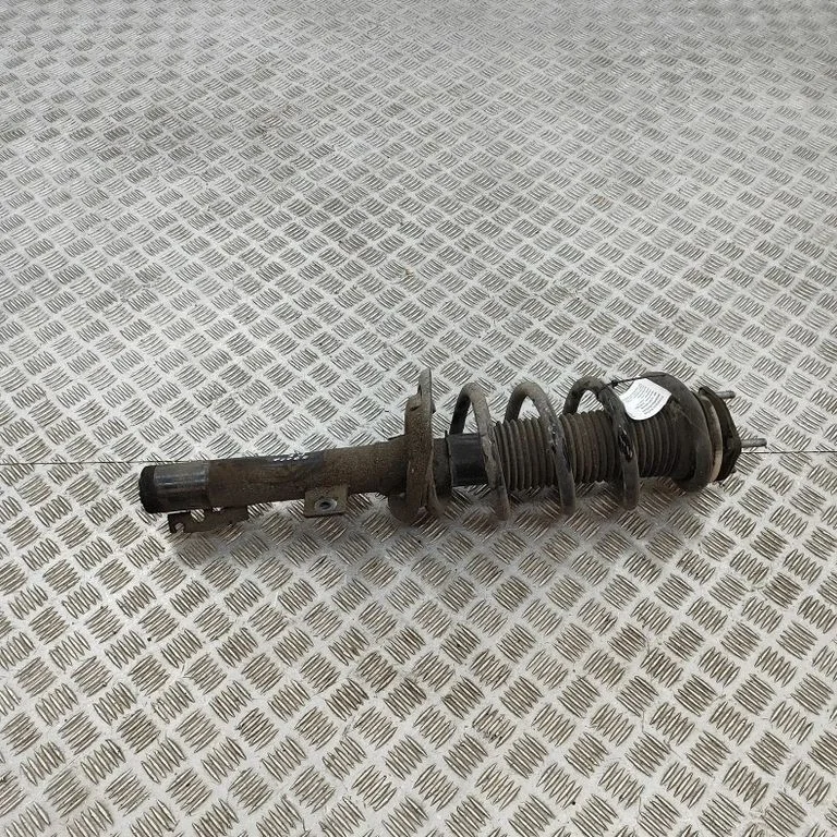 Front shock absorber/damper KK3118045DB