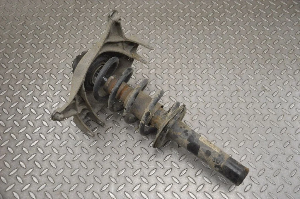 Front shock absorber/damper – Audi Q5 SQ5 8R (2008-2017)