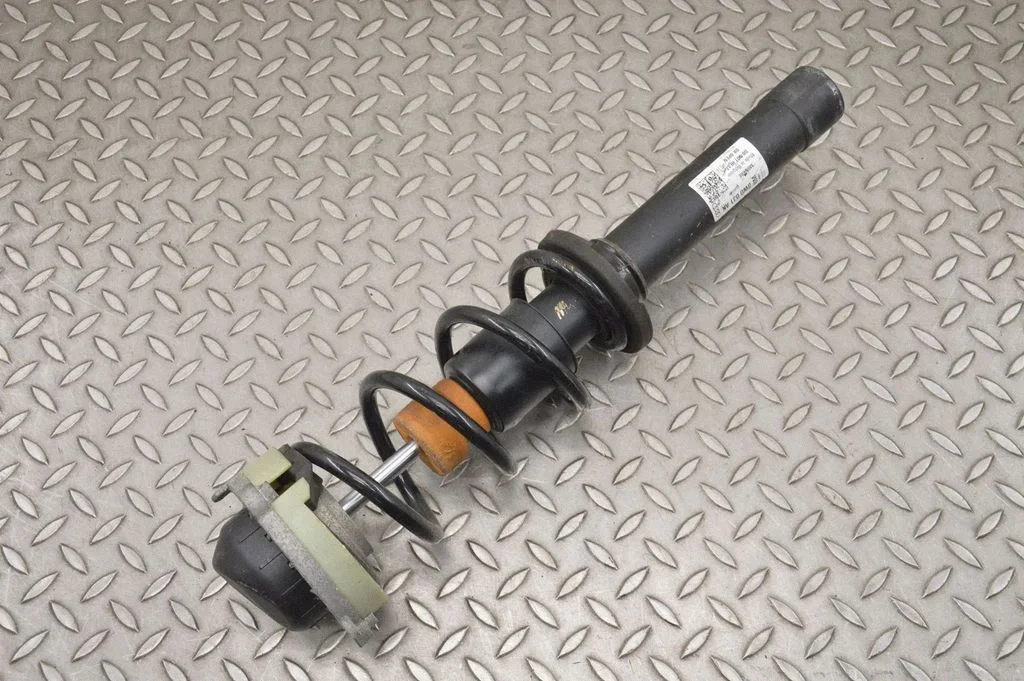 Front shock absorber/damper – Audi A4 Allroad B8 (2008-2016)
