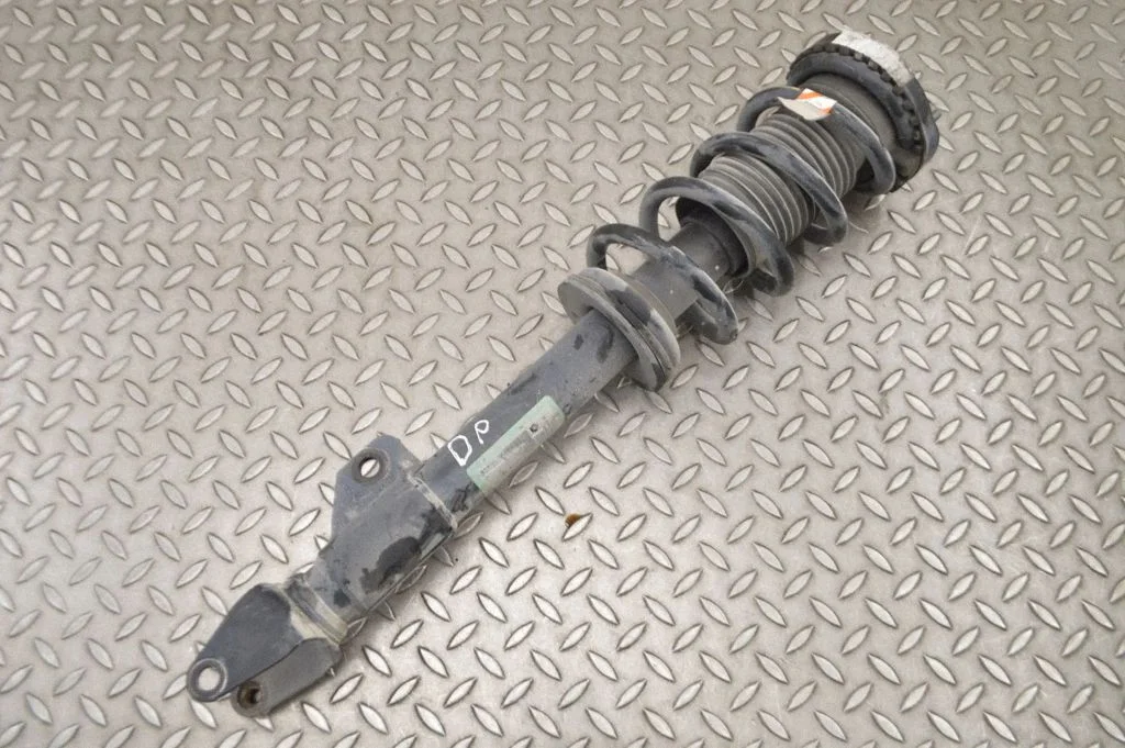 Front shock absorber/damper P68079070AE