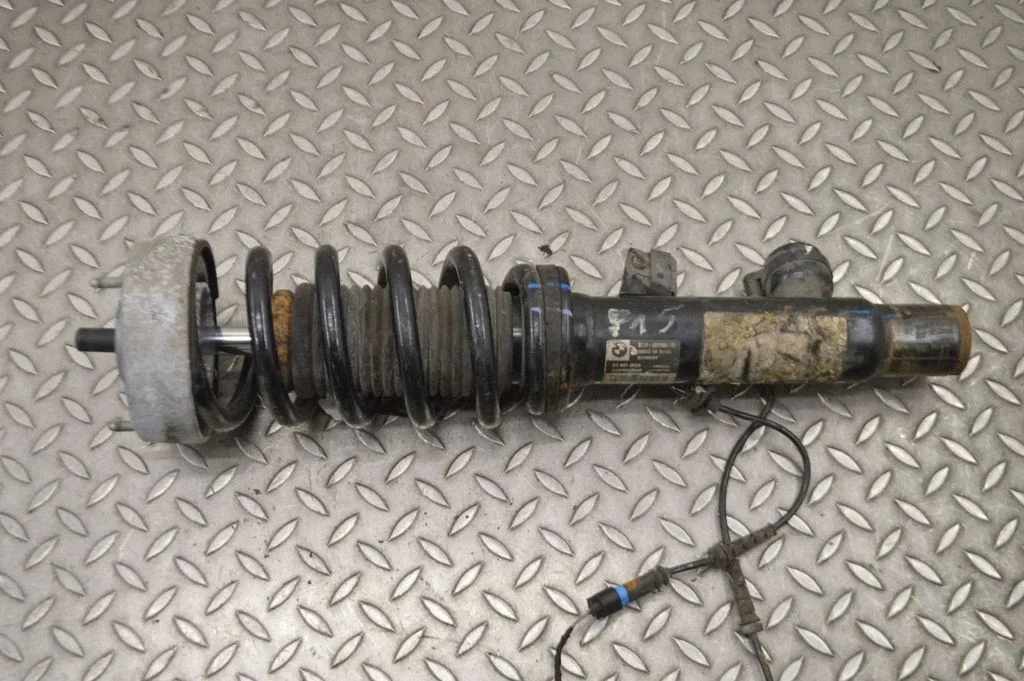Front shock absorber/damper – BMW X5 F15 (2013-2017)