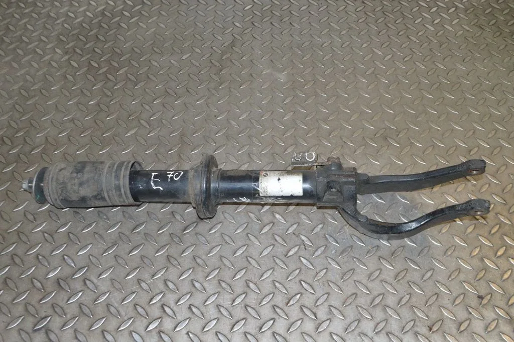 Front shock absorber/damper – BMW X5 E70 (2006-2013)