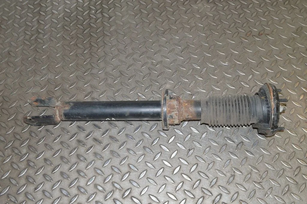 Front shock absorber/damper – right