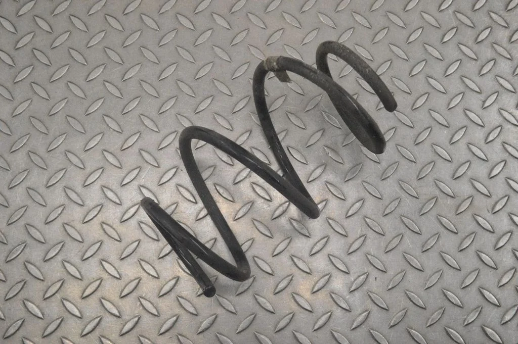 Front coil spring – BMW 4 Series G22 G23 G24 G26 (2020-)