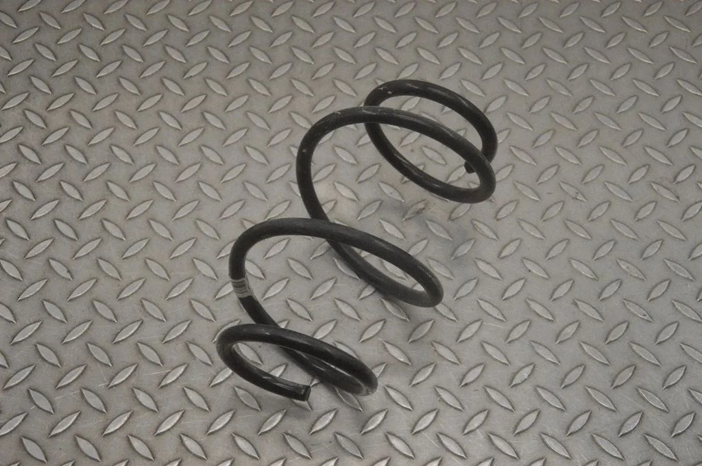 Front coil spring – BMW 4 Series F32 F33 (2013-2020)