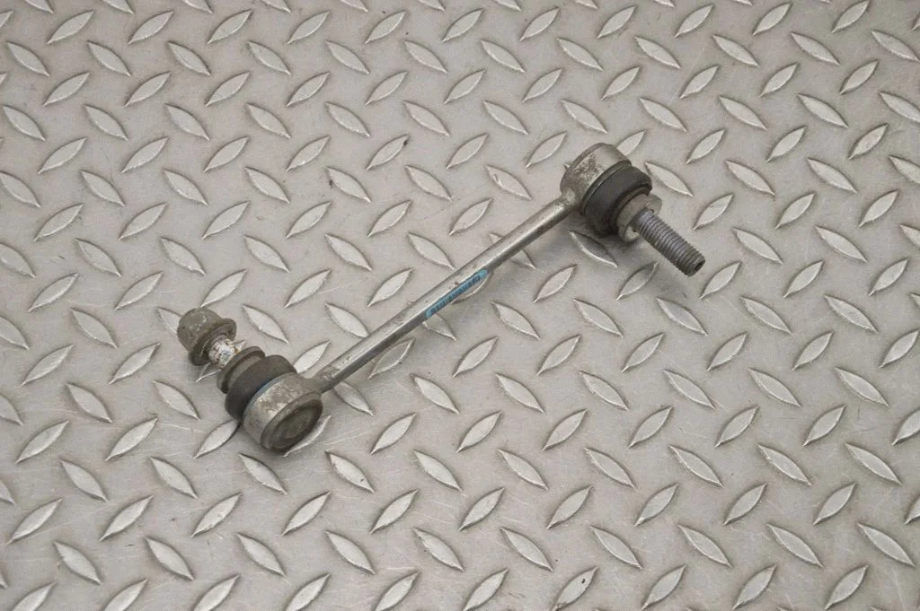 Priekšējā stabilizatora atsaite – Land Rover Range Rover Sport L494 (2013-)