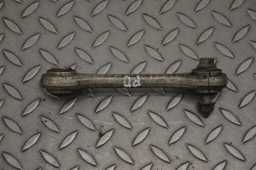 Eesmise stabilisaatori varras (link) – Audi A8 S8 D4 4H (2010-2016)