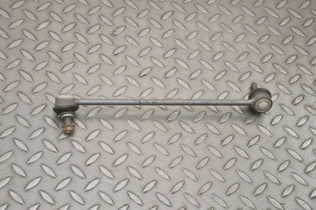 Front anti-roll bar/stabilizer link 2284644 – BMW M3 e92 (2007-2013)