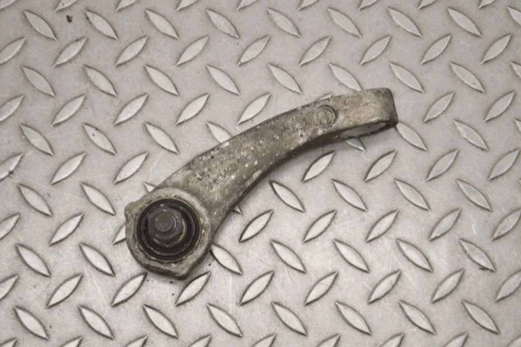 Priekšējā stabilizatora atsaite A2053230717