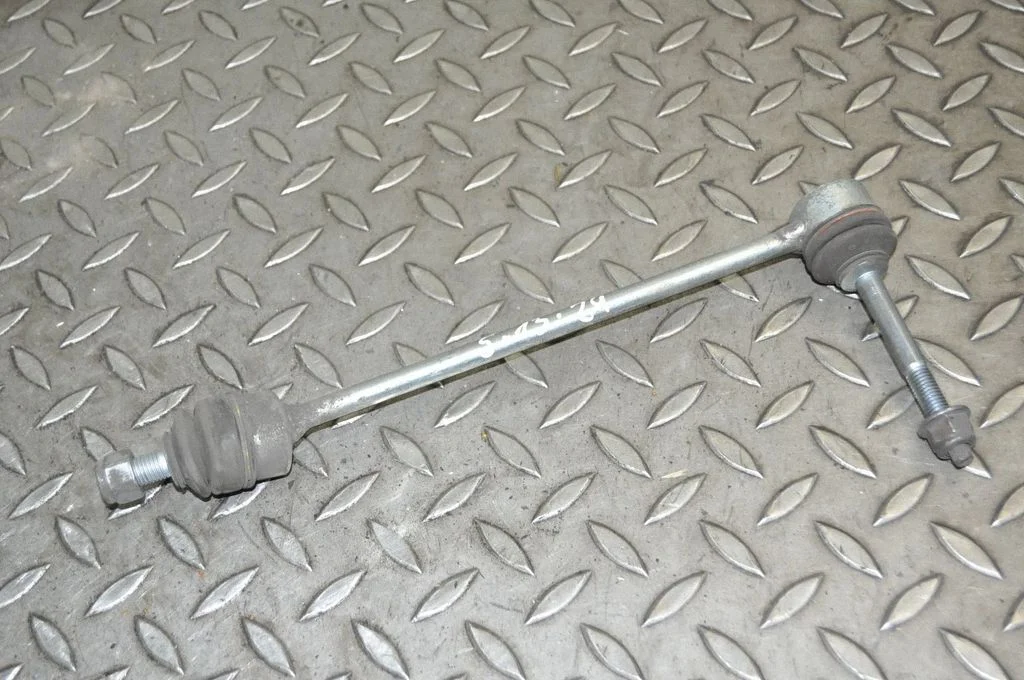Front anti-roll bar/stabilizer link A2223201689