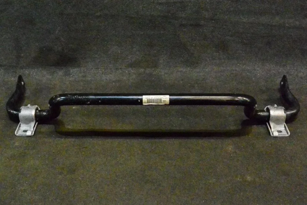 Priekšējais stabilizators – Mercedes-Benz C klase W205 (2014-2021)