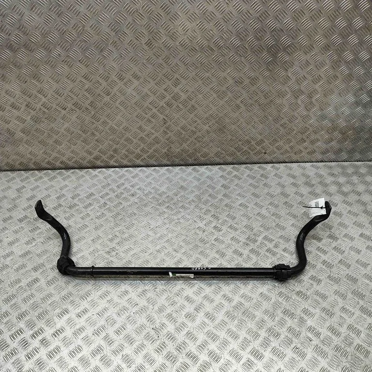 Eesmine stabilisaator (kaldevarras) 8W0411309A