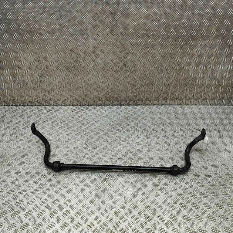 Priekšējais stabilizators 8W0411309A