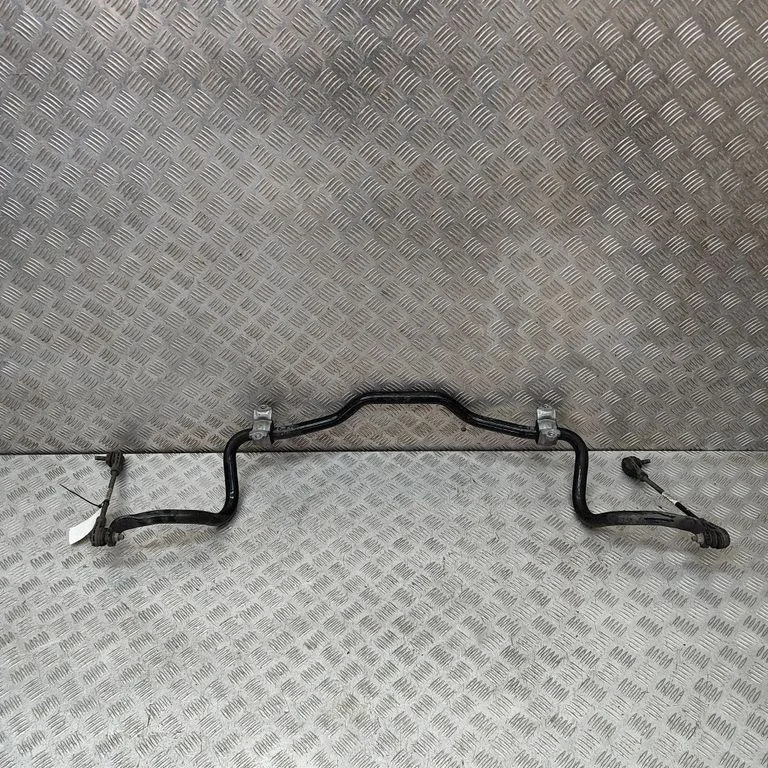 Priekšējais stabilizators 31658775