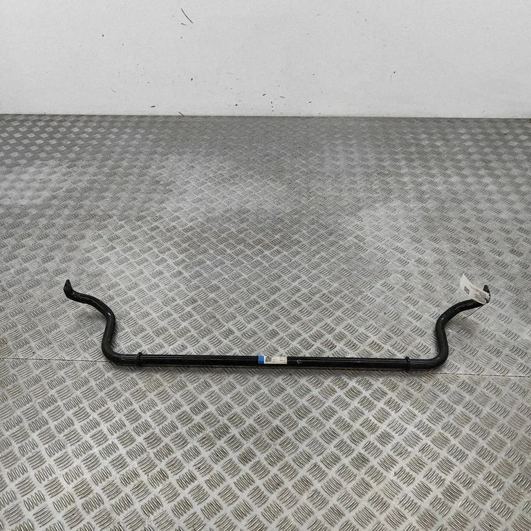 Priekšējais stabilizators 9J1411025E