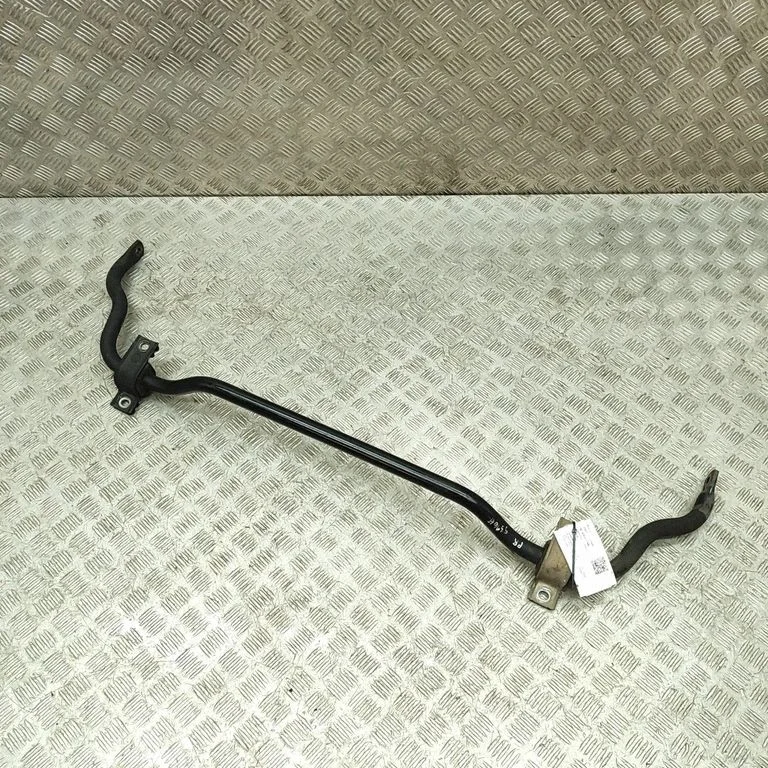 Priekšējais stabilizators A4473231565
