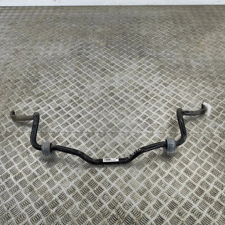Priekšējais stabilizators 32281623