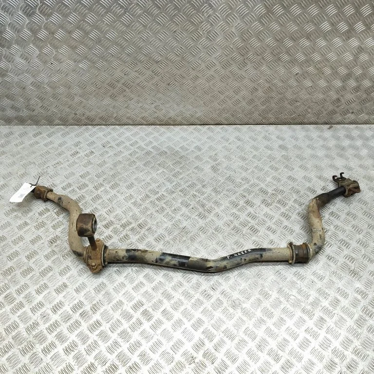 Eesmine stabilisaator (kaldevarras) – Toyota Land Cruiser (J200) (2008-)