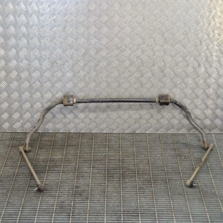 Stabilizator przedni 232RHB232