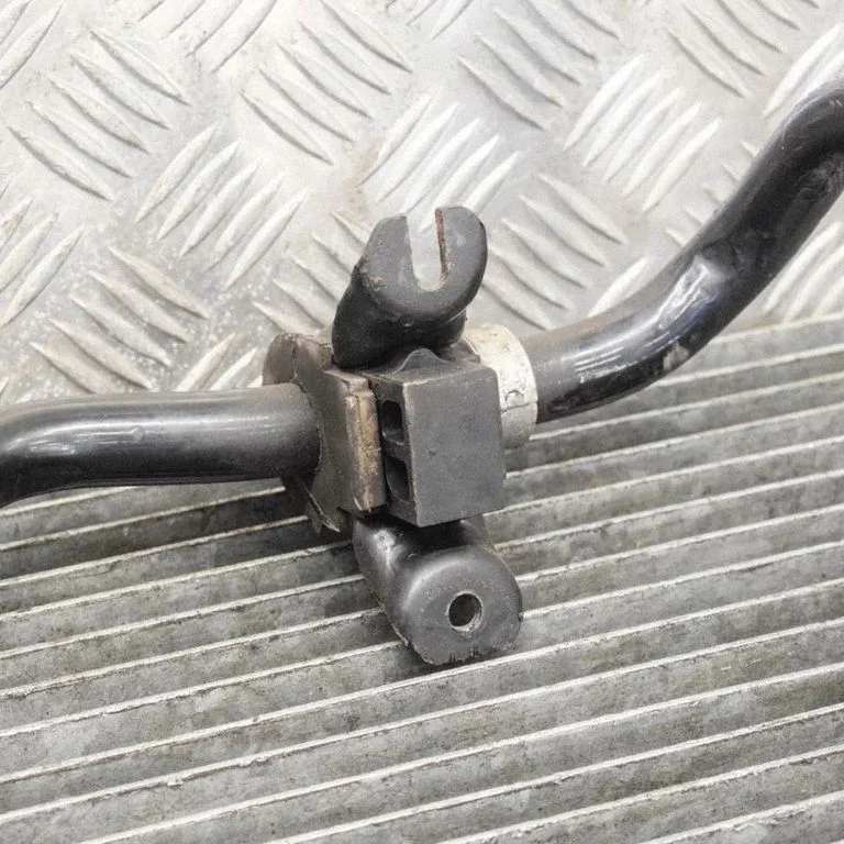 Front anti-roll bar/sway bar