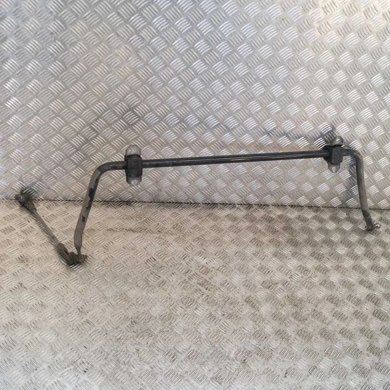 Eesmine stabilisaator (kaldevarras) – BMW 3-seeria F30 F35 F31 (2012-2018)