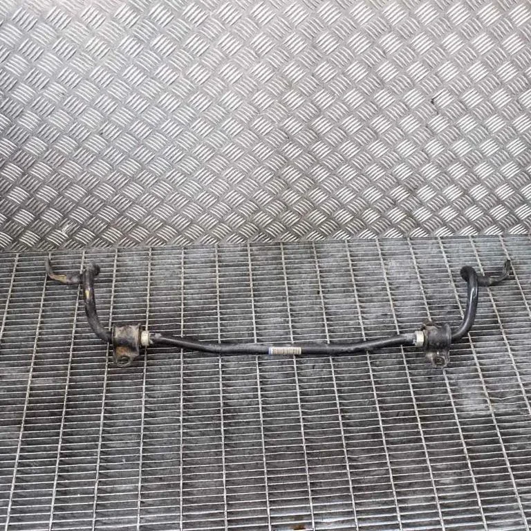 Eesmine stabilisaator (kaldevarras) 6G9N5482CC