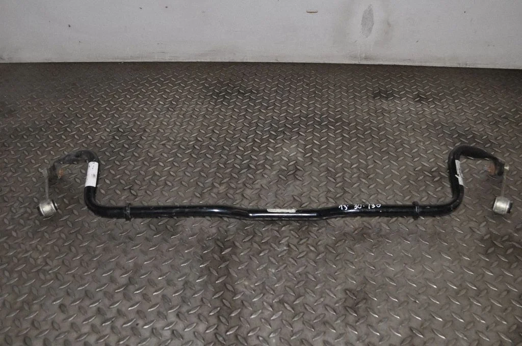 Eesmine stabilisaator (kaldevarras) – Porsche Panamera (970) (2009-2017)