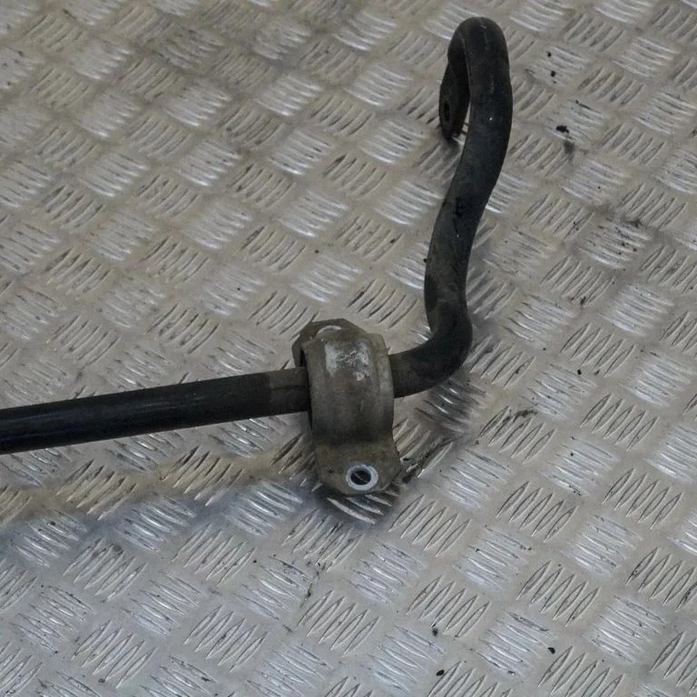 Priekšējais stabilizators 6788710