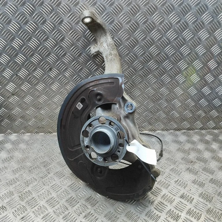 Eesmine rattarumm – Mercedes-Benz EQS V297 (2021-)