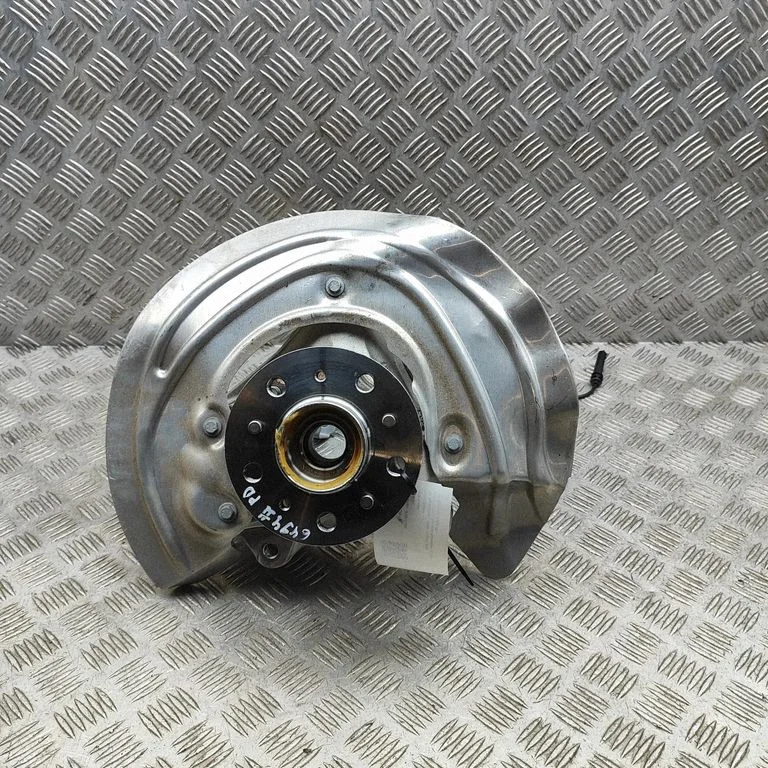 Priekšējā rumba 8067436