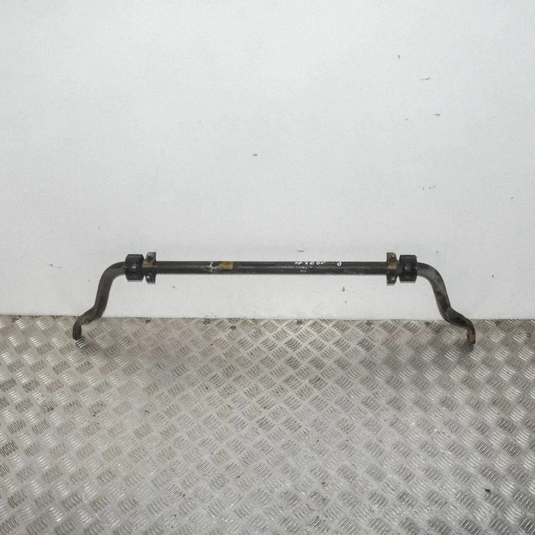 Stabilizator przedni