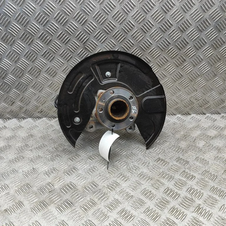 Priekšējā rumba 32276315