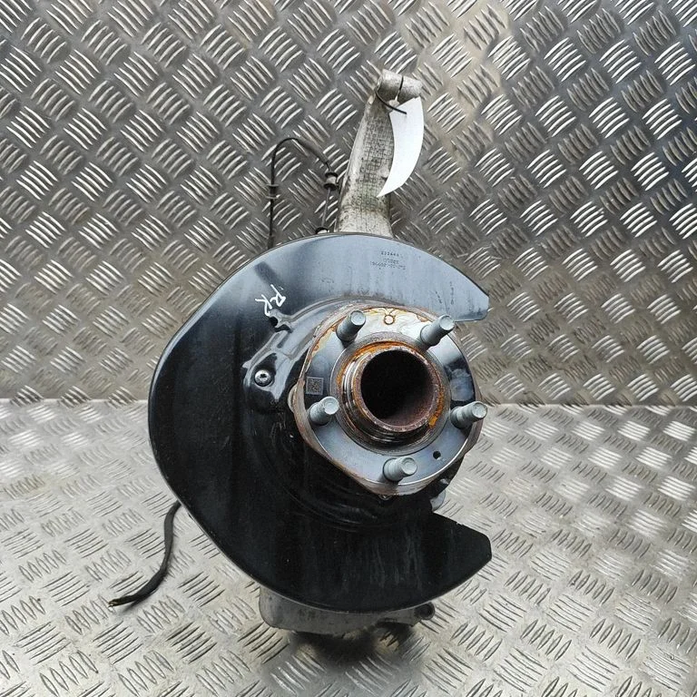 Priekšējā rumba 134431100C