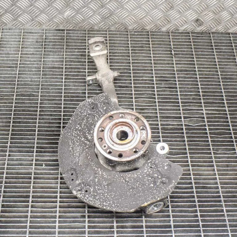 Front wheel hub – Mercedes-Benz GLC-Class C253 (2016-)