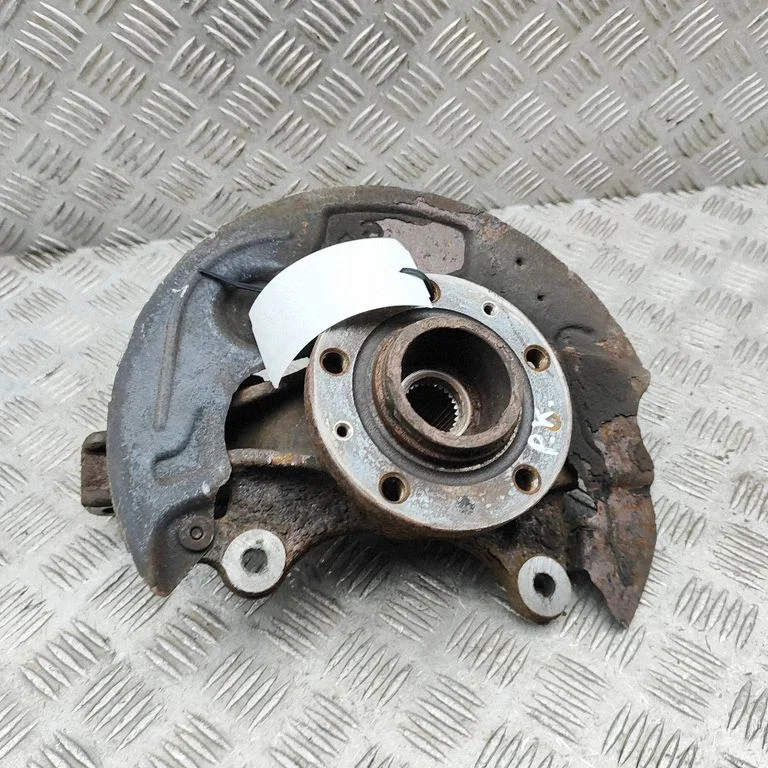 Priekšējā rumba 1647857180