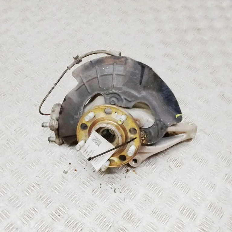 Front wheel hub 51711N7000