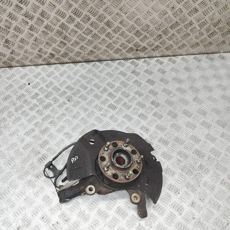 Priekšējā rumba 517162W500