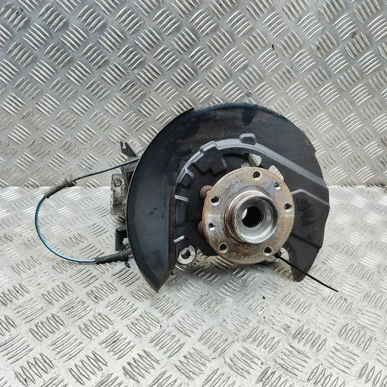 Priekšējā rumba 400156RA0A