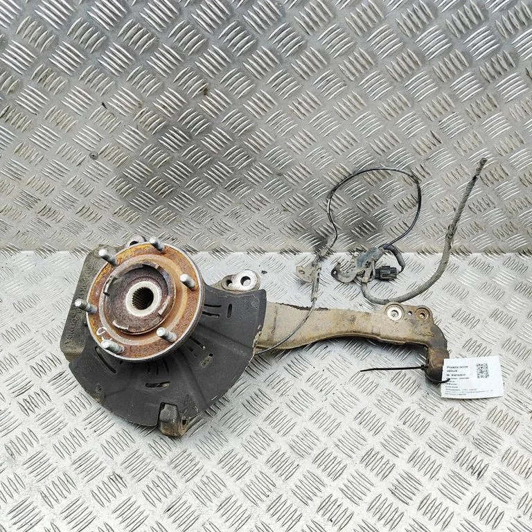 Priekšējā rumba EB3C3K170BA