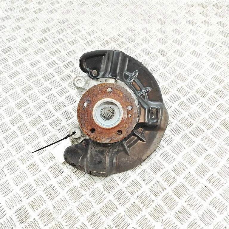 Priekšējā rumba A2473308702