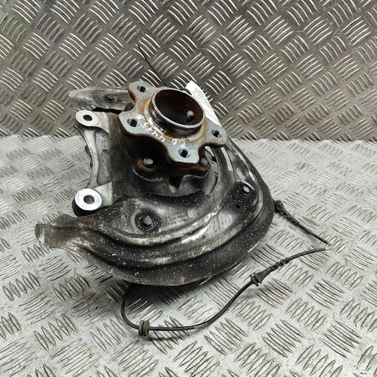 Priekšējā rumba 6877144