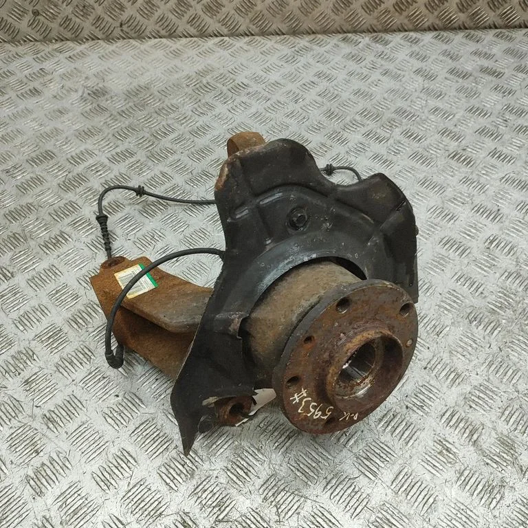 Priekšējā rumba 1374759080