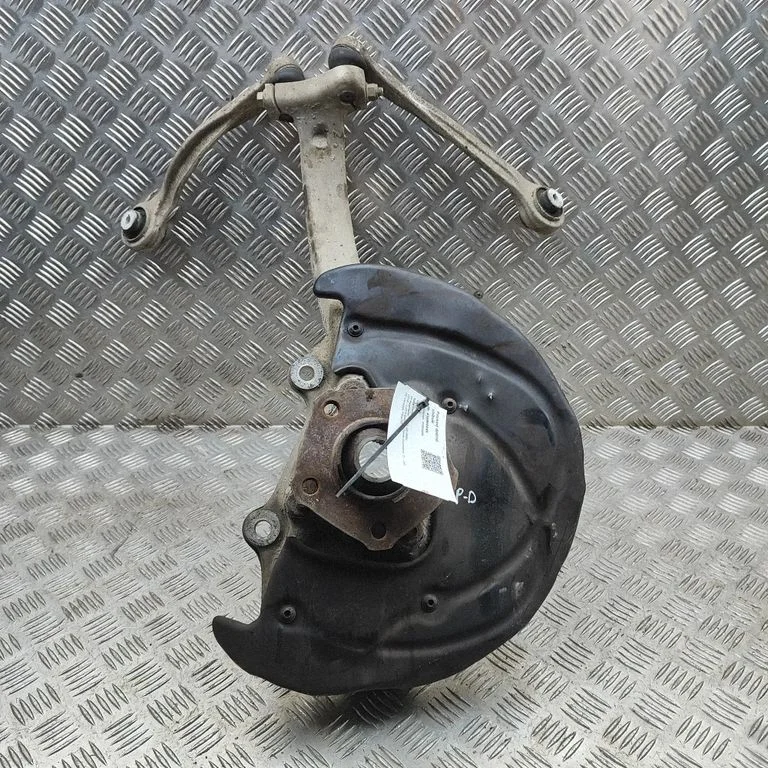Priekšējā rumba 4M0407625D