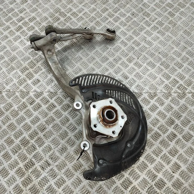 Front wheel hub – Audi RS Q8 (2019-)