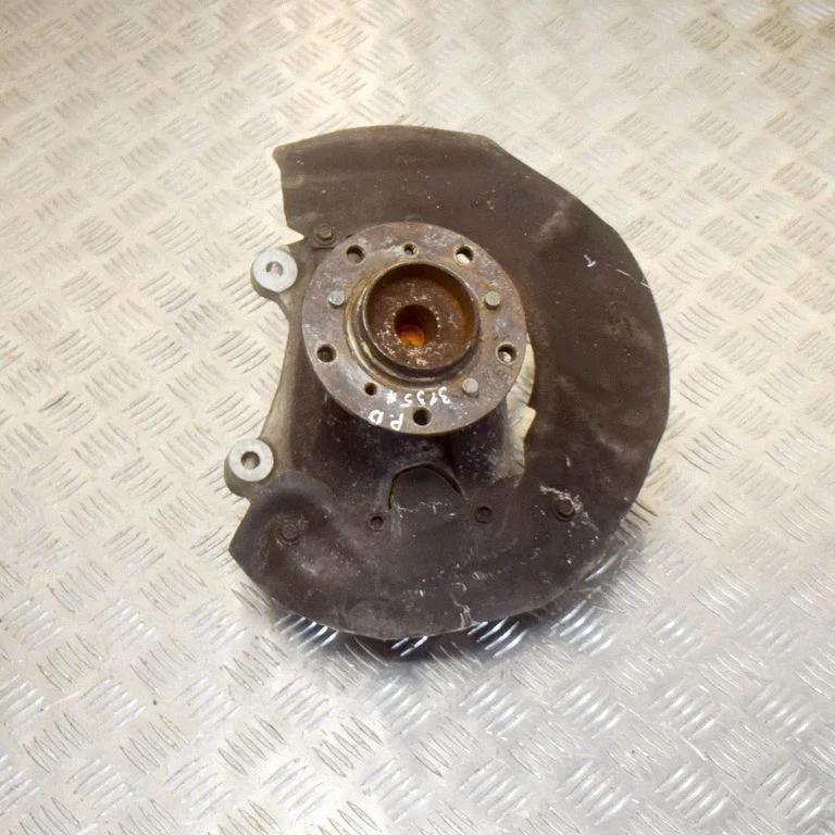 Front wheel hub 55542310